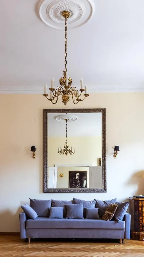 Apartament Luster I Obrazow ワルシャワ アパート